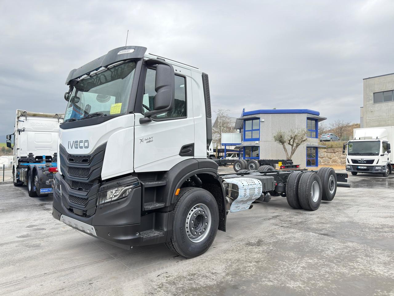 IVECO AD280X46 YPS ON X-Way E6 (Chassis) - Châssis cabine: photos 1 IVECO AD280X46 YPS ON X-Way E6 (Chassis) - Châssis cabine: photos 1