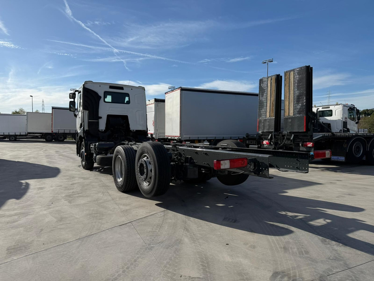 RENAULT C380.26 E6 (Chassis) - Châssis cabine: photos 4 RENAULT C380.26 E6 (Chassis) - Châssis cabine: photos 4