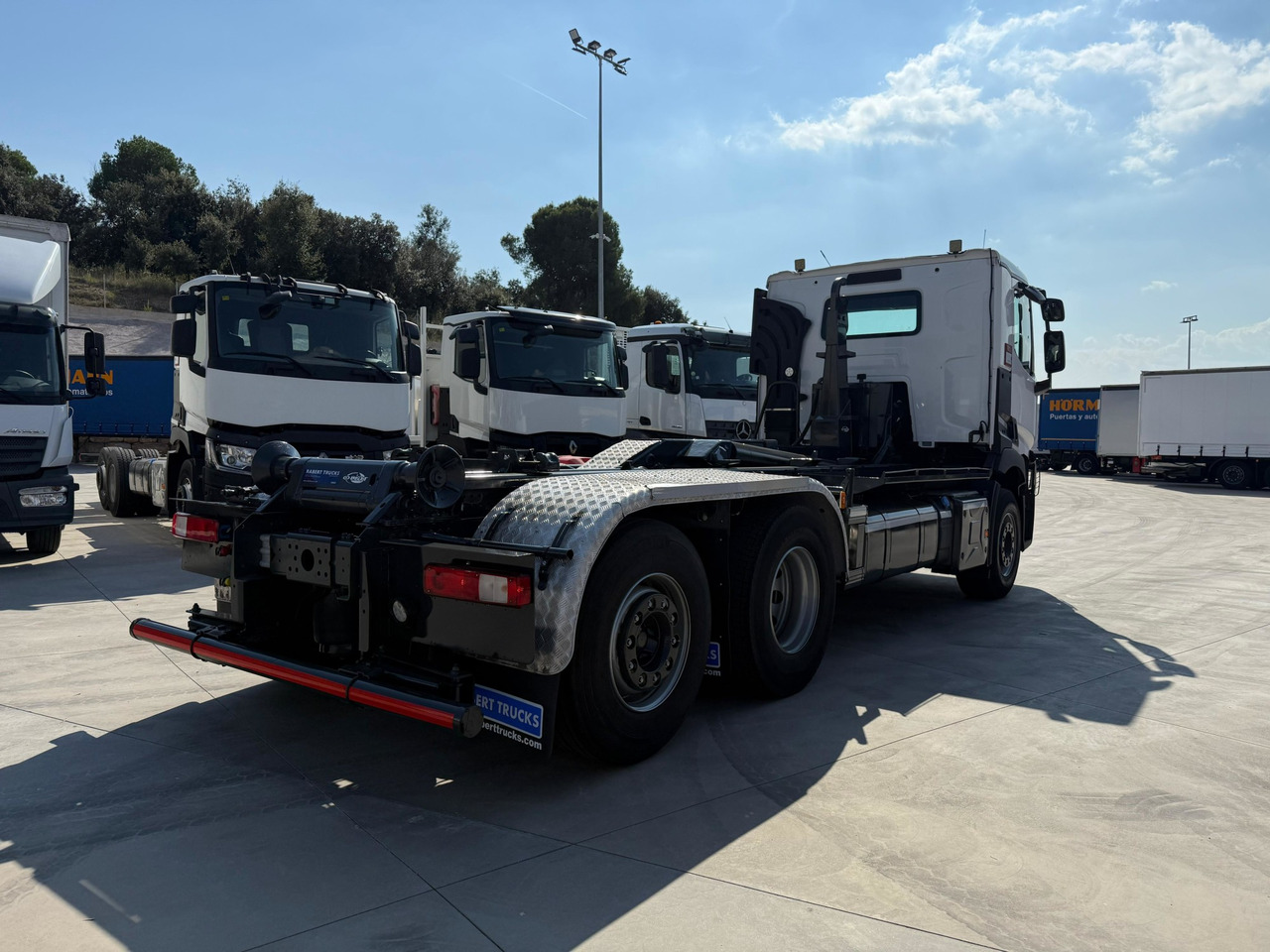 RENAULT C430 TI E6 (Hook) - Camion ampliroll: photos 3 RENAULT C430 TI E6 (Hook) - Camion ampliroll: photos 3