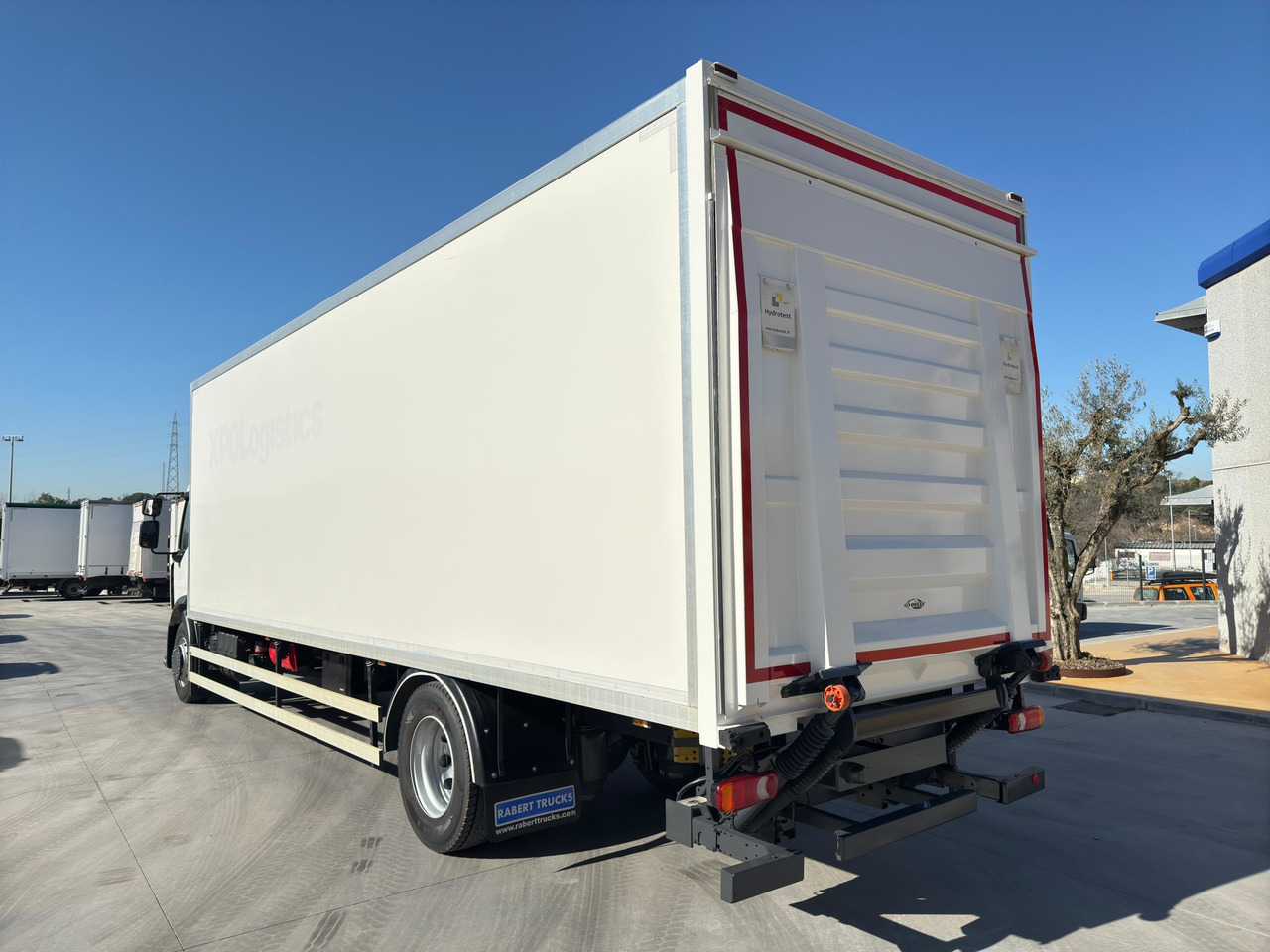 RENAULT D19.280 E6 (VAN) - Camion fourgon: photos 3 RENAULT D19.280 E6 (VAN) - Camion fourgon: photos 3