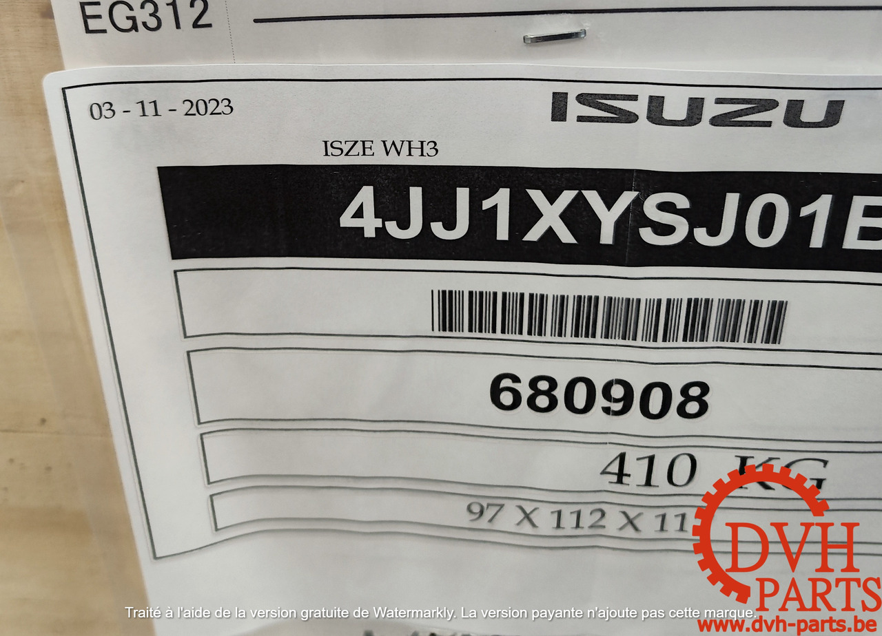 ISUZU 4JJ1-XYSJ-01B - Moteur pour Pelle sur chenille: photos 1 ISUZU 4JJ1-XYSJ-01B - Moteur pour Pelle sur chenille: photos 1