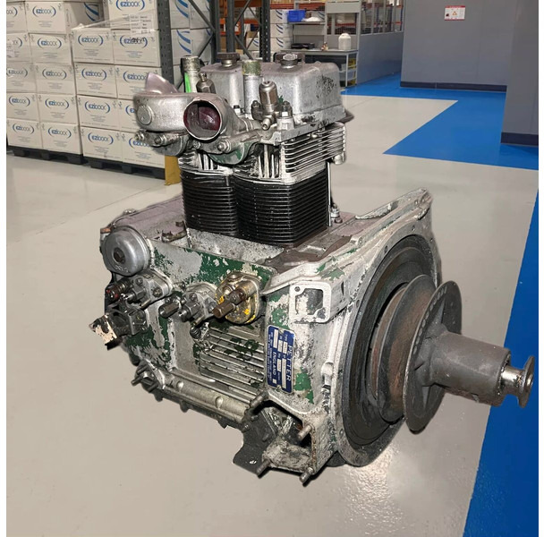 Bobcat BA2 Petter - Moteur: photos 1 Bobcat BA2 Petter - Moteur: photos 1