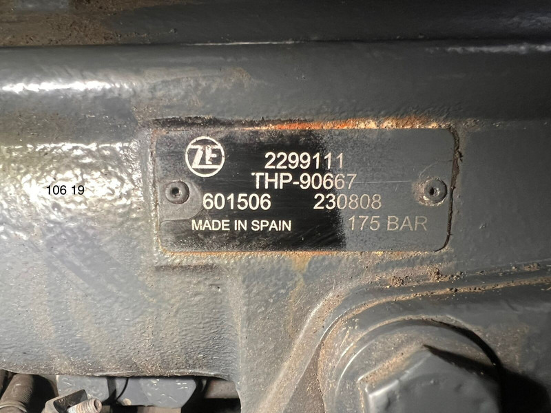 DAF XG RHD - Boîtier de direction: photos 2 DAF XG RHD - Boîtier de direction: photos 2