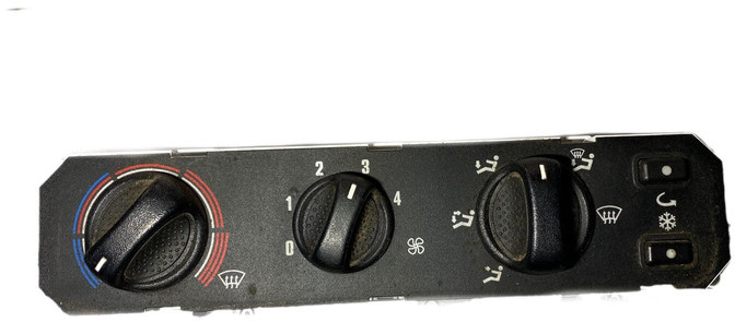 Iveco - Panel de instrumentos: photos 1 Iveco - Panel de instrumentos: photos 1