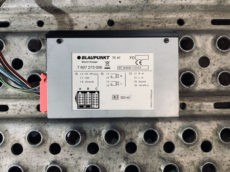 Iveco STRALIS - Bloc de gestion: photos 3 Iveco STRALIS - Bloc de gestion: photos 3