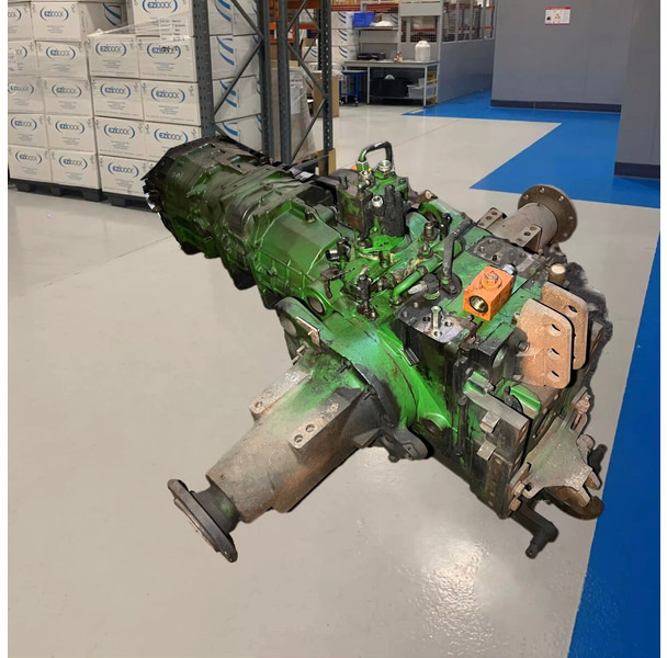 John Deere - Essieu et pièces: photos 2 John Deere - Essieu et pièces: photos 2