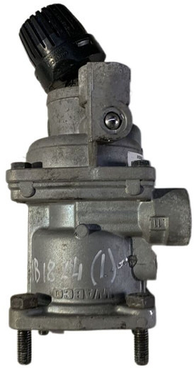 Mercedes-Benz 1824 - Valve: photos 1 Mercedes-Benz 1824 - Valve: photos 1