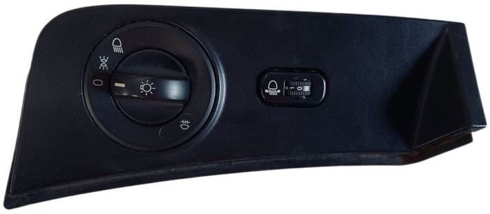 Mercedes-Benz 816 - Panel de instrumentos: photos 1 Mercedes-Benz 816 - Panel de instrumentos: photos 1