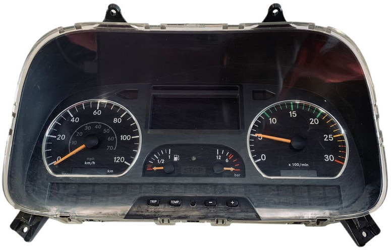 Mercedes-Benz 816 - Panel de instrumentos: photos 1 Mercedes-Benz 816 - Panel de instrumentos: photos 1