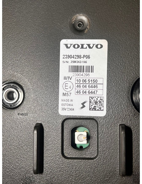 Volvo - Pièces de rechange: photos 5 Volvo - Pièces de rechange: photos 5