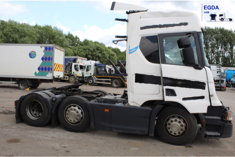 Scania R450 - Tracteur routier: photos 4 Scania R450 - Tracteur routier: photos 4