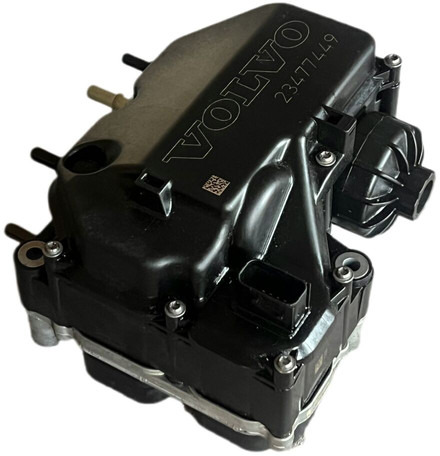 Volvo FH5/Aero - Système d'échappement: photos 2 Volvo FH5/Aero - Système d'échappement: photos 2