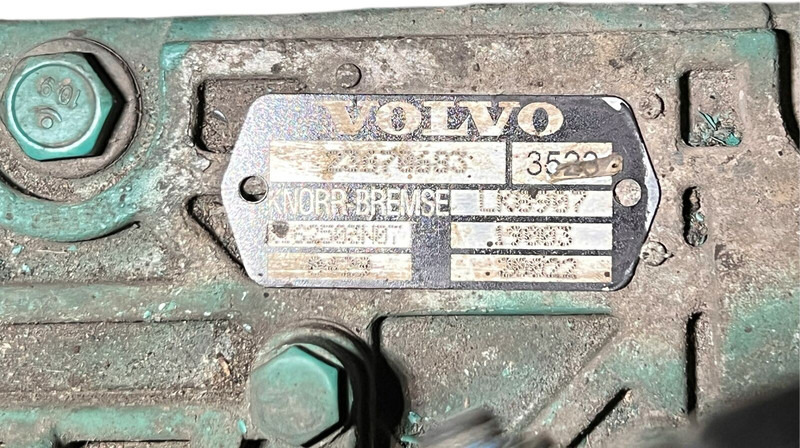 Volvo - Moteur et pièces: photos 4 Volvo - Moteur et pièces: photos 4