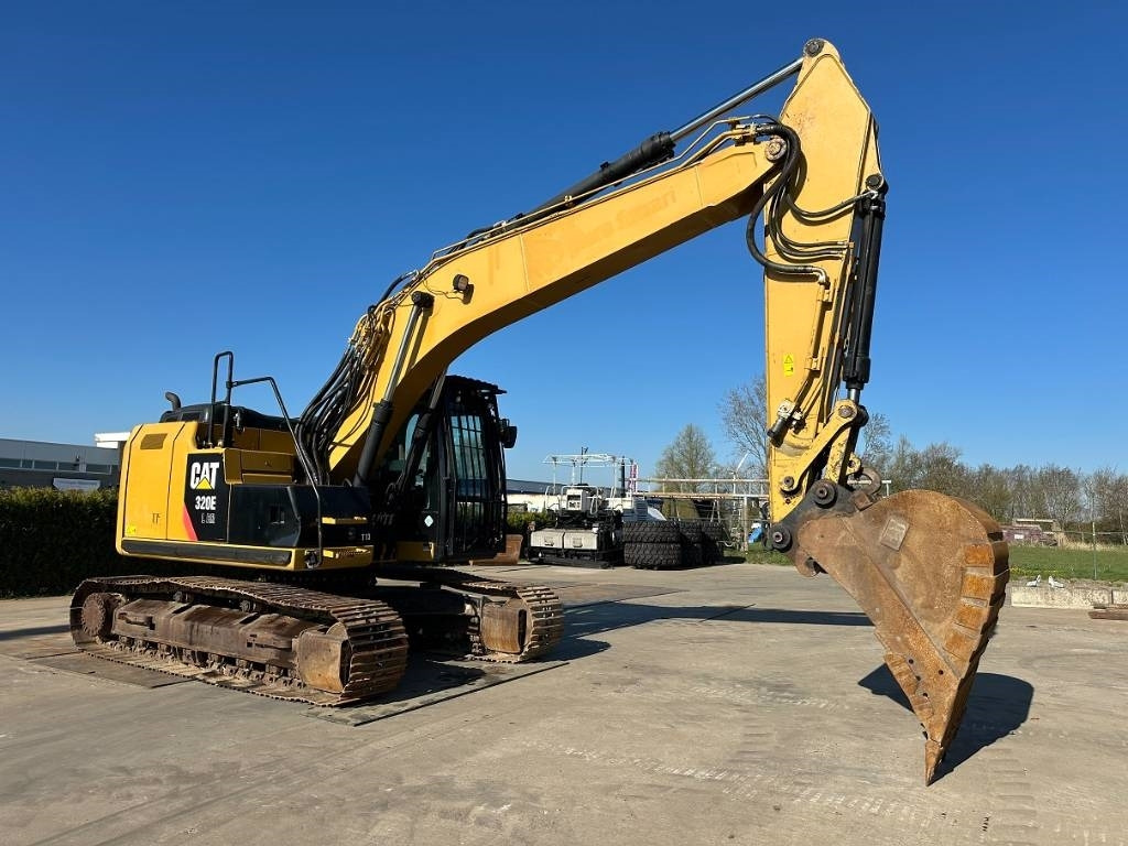 CAT 320 EL RR - Pelle sur chenille: photos 2 CAT 320 EL RR - Pelle sur chenille: photos 2