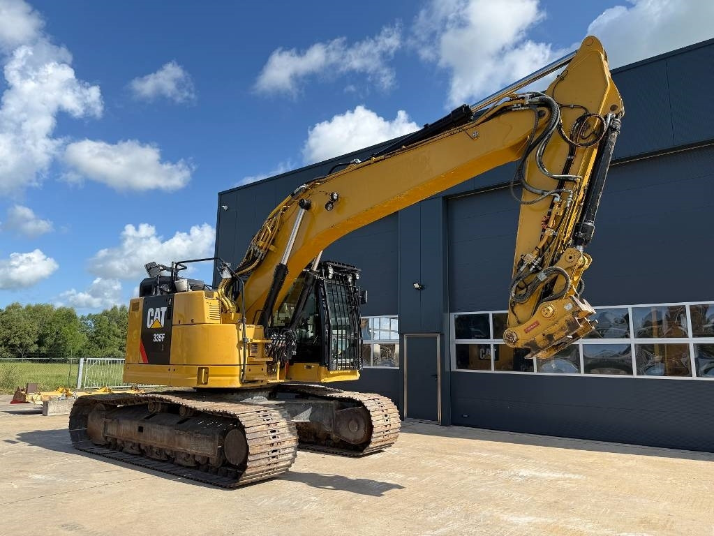 CAT 335 F L CR - Pelle sur chenille: photos 2 CAT 335 F L CR - Pelle sur chenille: photos 2