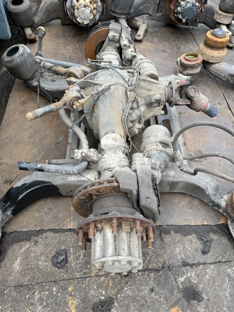 Mercedes Benz A6283504501 - Essieu arrière pour Bus urbain: photos 4 Mercedes Benz A6283504501 - Essieu arrière pour Bus urbain: photos 4