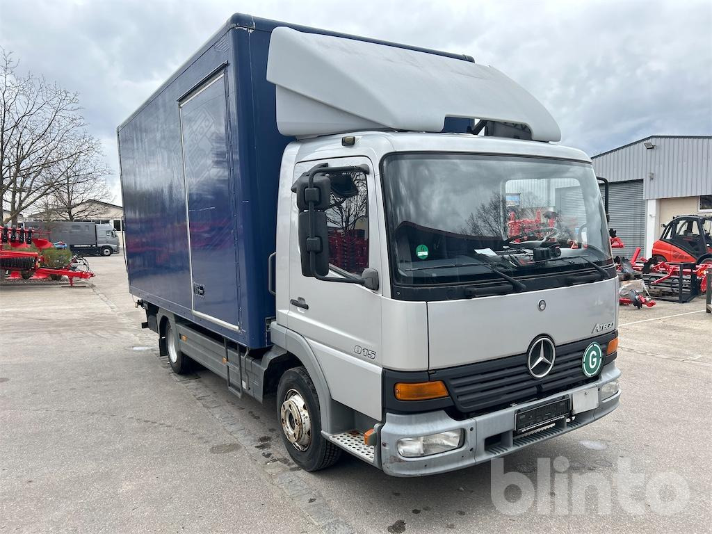 2003 Mercedes Benz Atego 815 - Camion fourgon: photos 1 2003 Mercedes Benz Atego 815 - Camion fourgon: photos 1