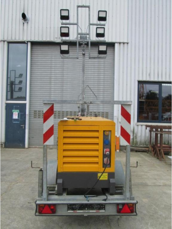 2012 ATLAS COPCO QAS 20KDS - Mat d'éclairage: photos 3 2012 ATLAS COPCO QAS 20KDS - Mat d'éclairage: photos 3