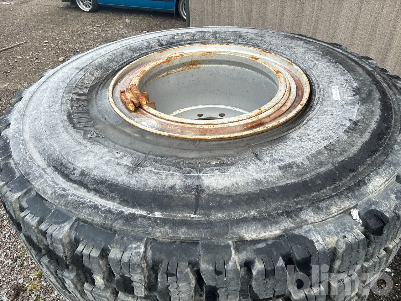 23.5R25 Westlake - Roue complète pour Engins de chantier: photos 1 23.5R25 Westlake - Roue complète pour Engins de chantier: photos 1