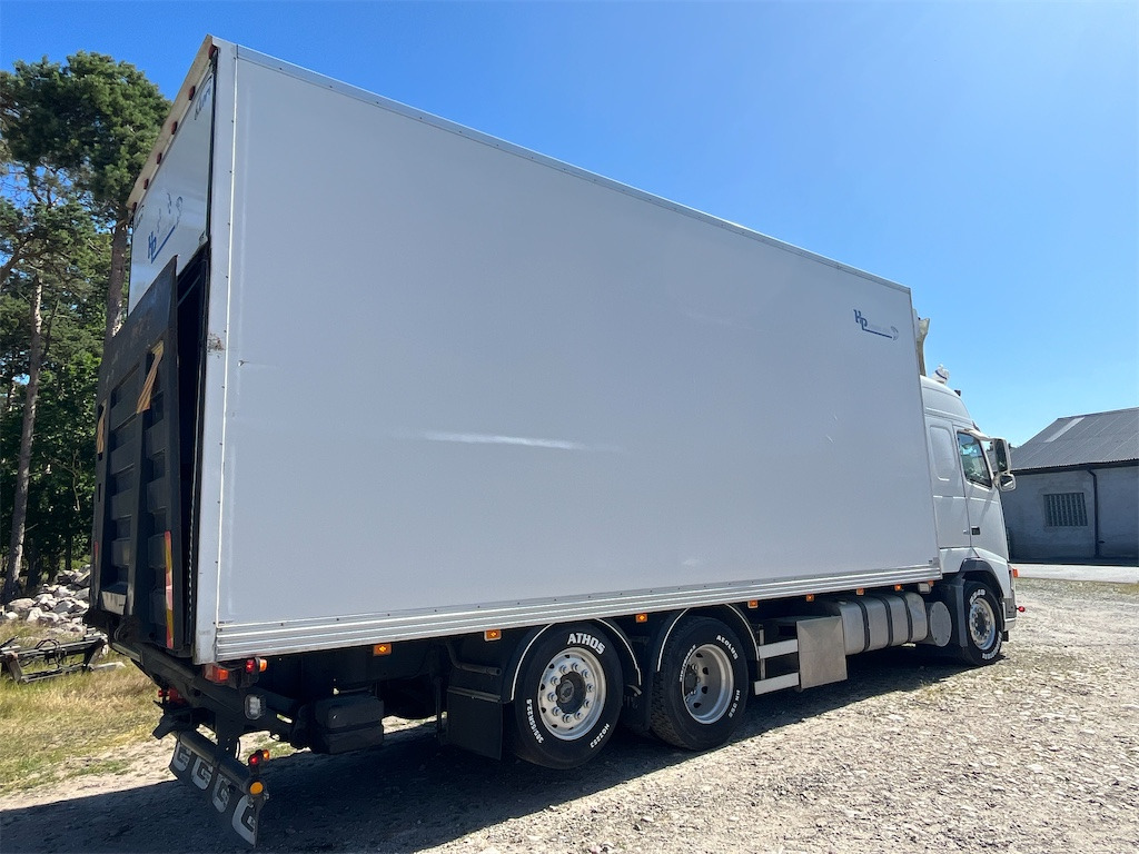 VOLVO FH12 6X2 - Autre matériel: photos 5 VOLVO FH12 6X2 - Autre matériel: photos 5
