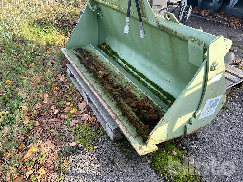 Bressel und Lade - Godet pour chargeur: photos 1 Bressel und Lade - Godet pour chargeur: photos 1