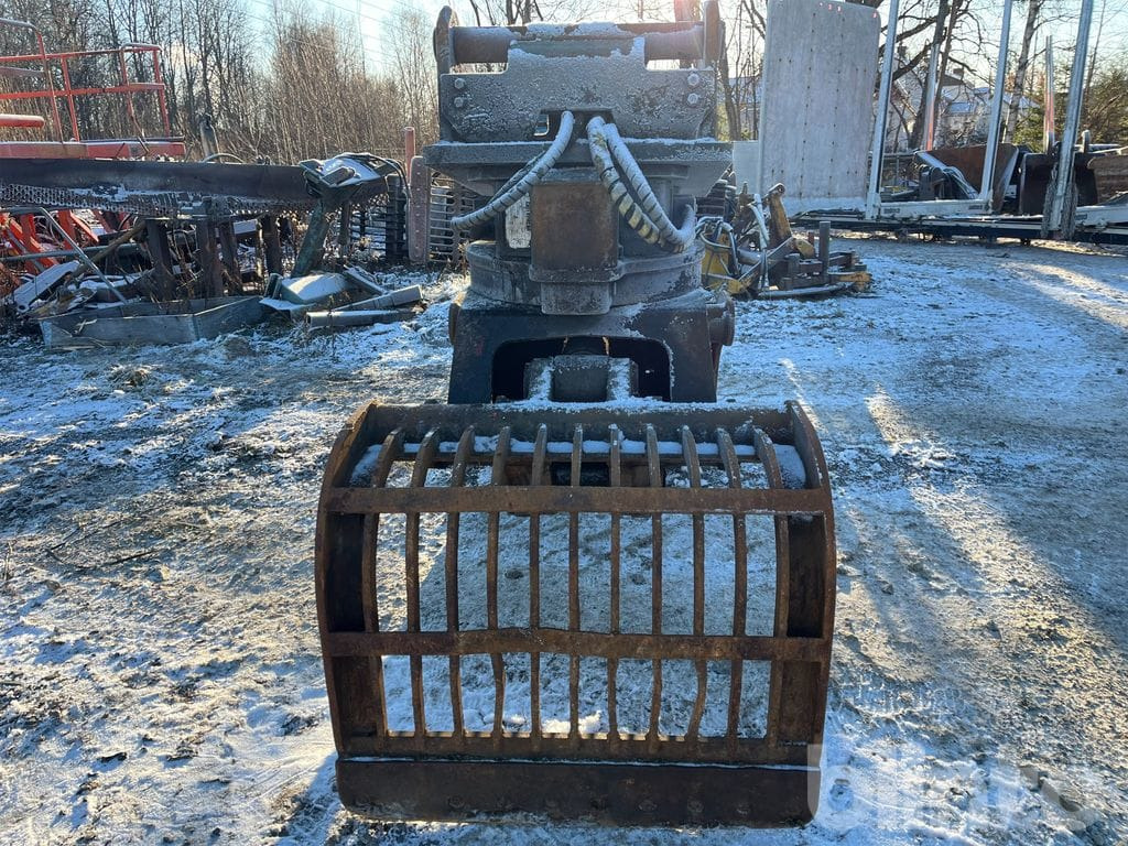 Caterpillar Oilquick - Grappin: photos 3 Caterpillar Oilquick - Grappin: photos 3