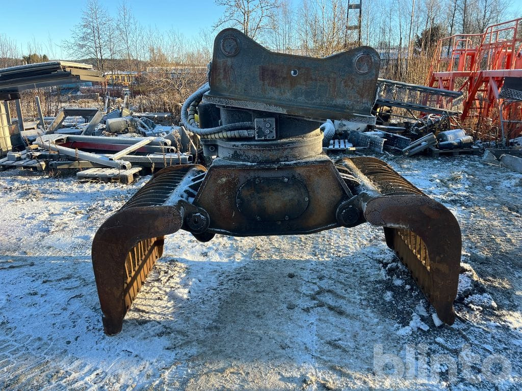 Caterpillar Oilquick - Grappin: photos 1 Caterpillar Oilquick - Grappin: photos 1