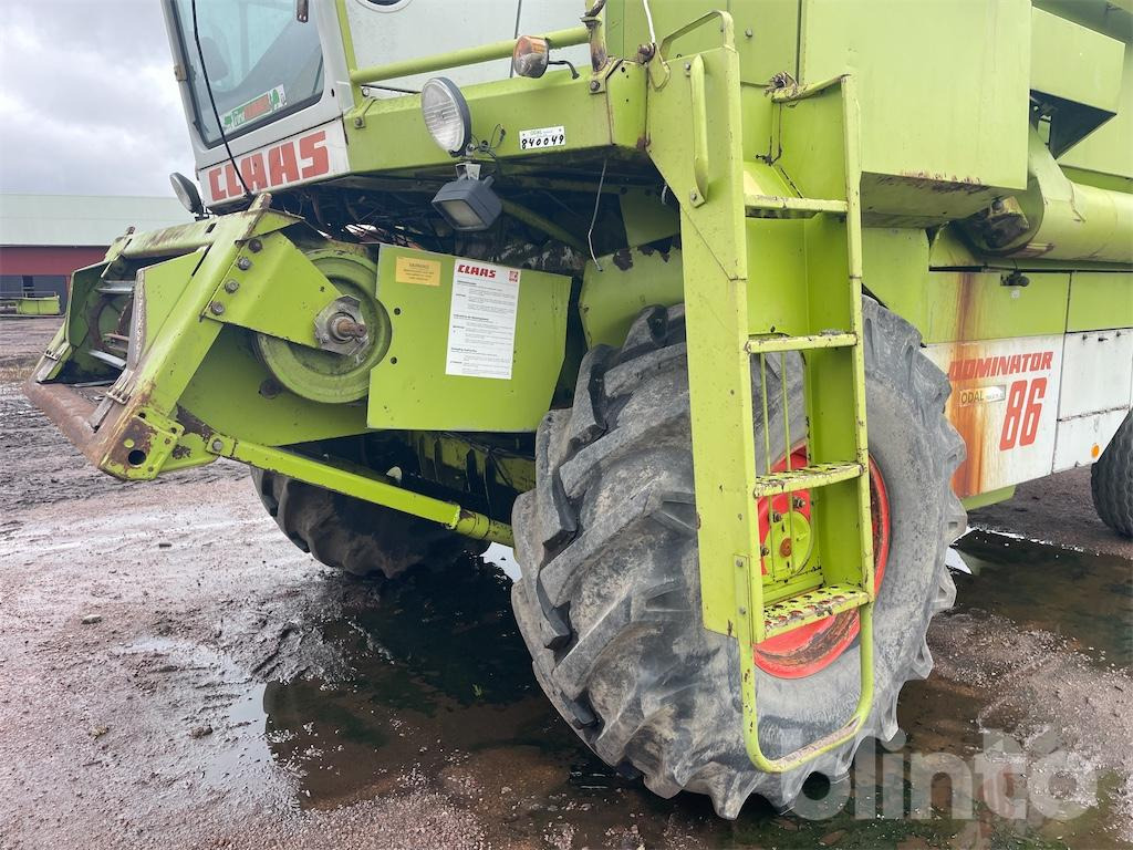 Claas dominator 86 - Moissonneuse-batteuse: photos 5 Claas dominator 86 - Moissonneuse-batteuse: photos 5
