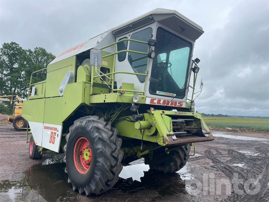 Claas dominator 86 - Moissonneuse-batteuse: photos 1 Claas dominator 86 - Moissonneuse-batteuse: photos 1