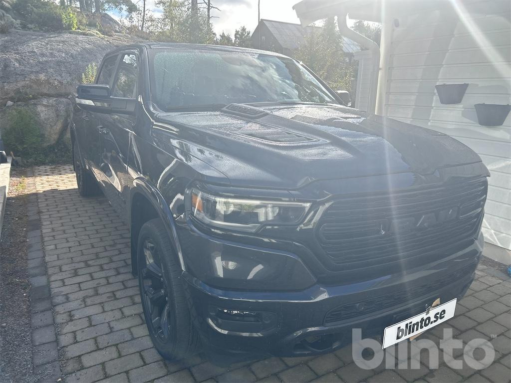 Dodge RAM Eco Diesel - Pick-up: photos 3 Dodge RAM Eco Diesel - Pick-up: photos 3