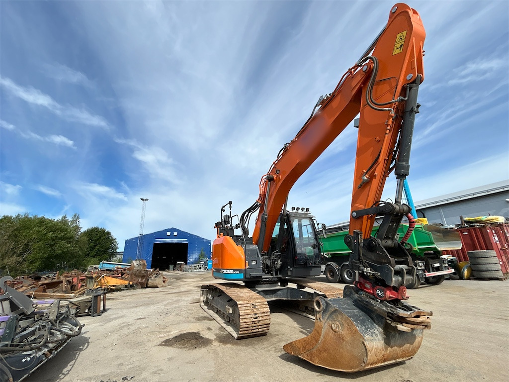 Doosan DX 235 LCR - Pelle sur chenille: photos 3 Doosan DX 235 LCR - Pelle sur chenille: photos 3