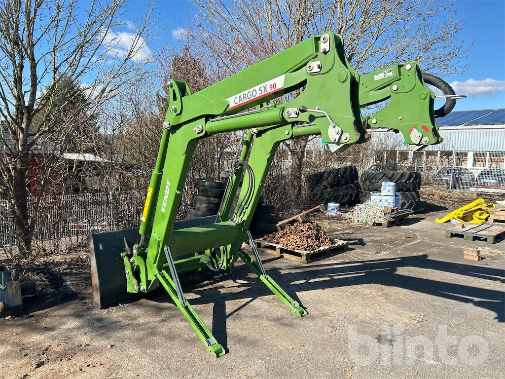 Fendt Cargo 5X85 (2022) - Chargeur frontal pour tracteur: photos 1 Fendt Cargo 5X85 (2022) - Chargeur frontal pour tracteur: photos 1
