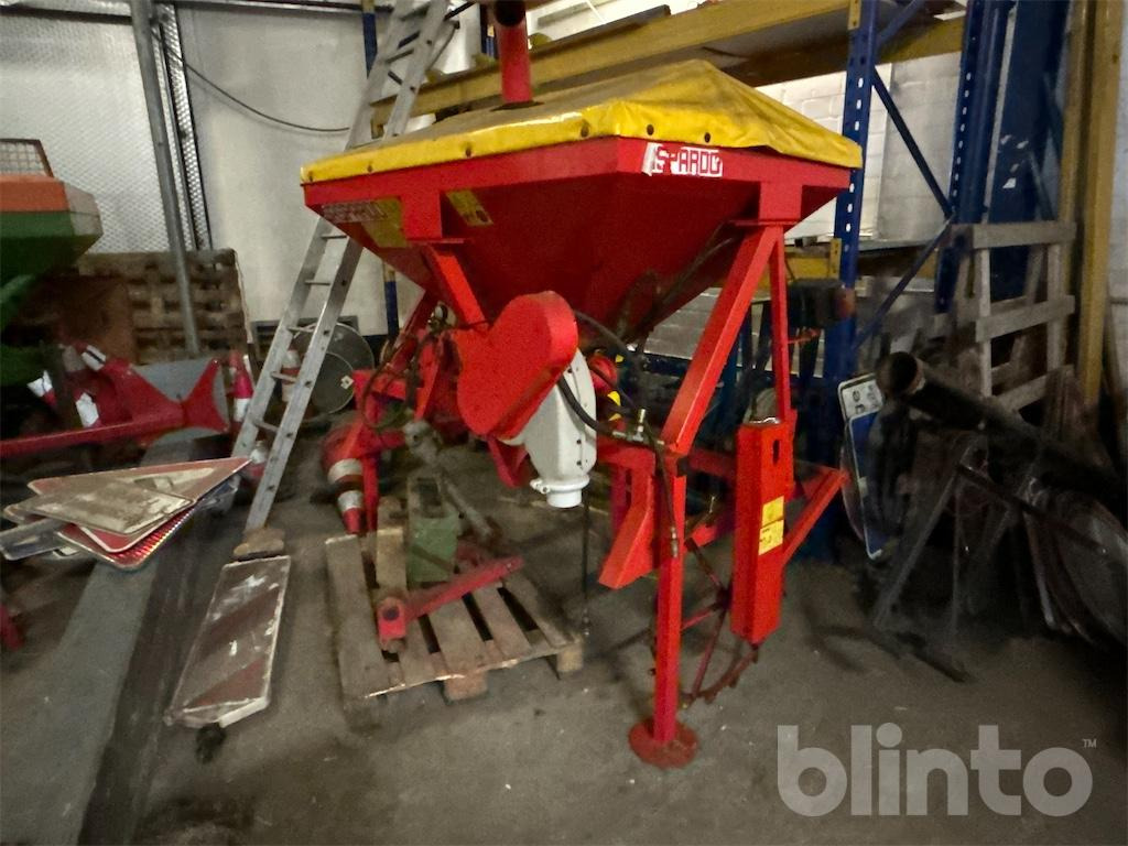 Gaspardo - Distributeur d'engrais: photos 1 Gaspardo - Distributeur d'engrais: photos 1