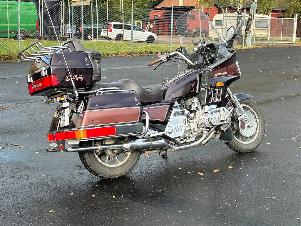 HONDA Goldwing Aspencade 1200cc - Motocyclette: photos 3 HONDA Goldwing Aspencade 1200cc - Motocyclette: photos 3