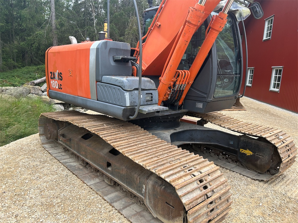 Hitachi 180 LC - Pelle sur chenille: photos 5 Hitachi 180 LC - Pelle sur chenille: photos 5