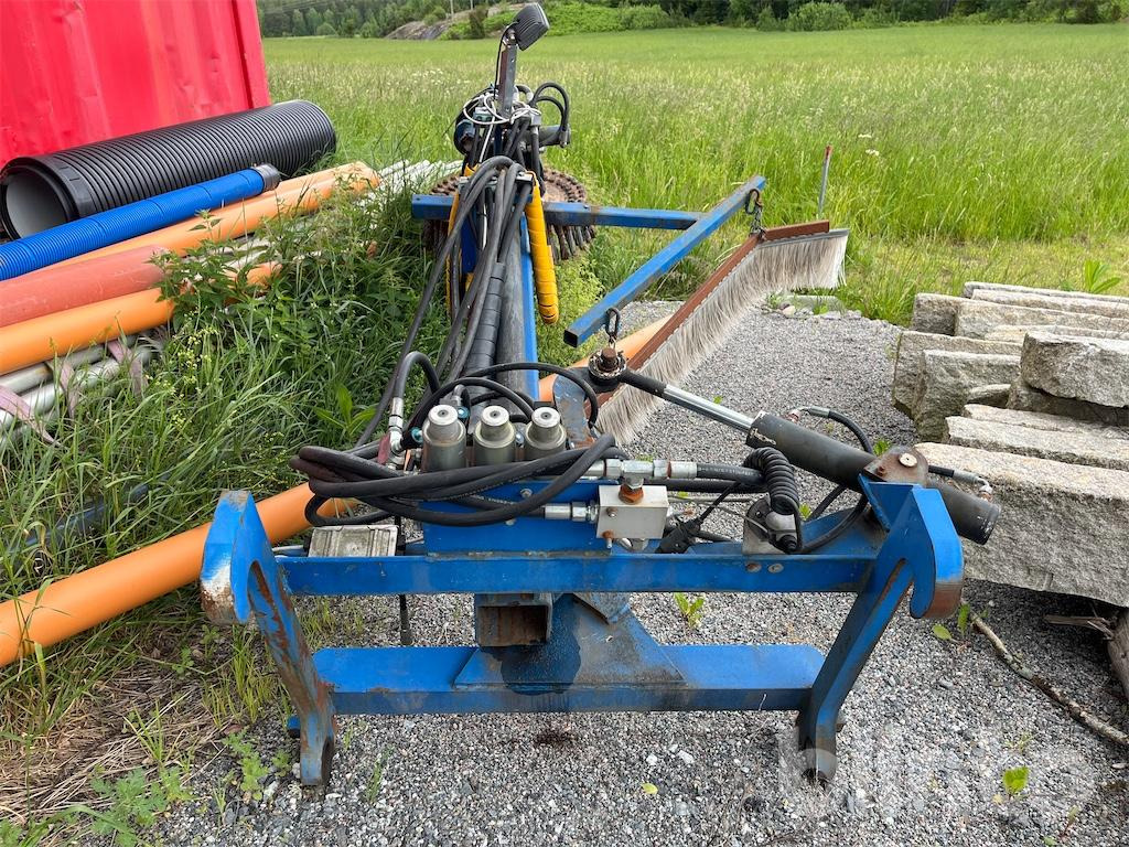 Hydraulisk - Brosse: photos 2 Hydraulisk - Brosse: photos 2