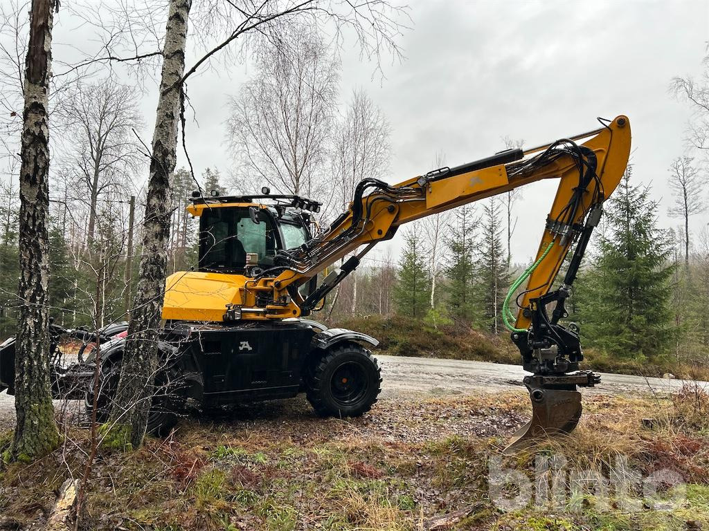 JCB Hydradig 110W - Pelle sur pneus: photos 4 JCB Hydradig 110W - Pelle sur pneus: photos 4