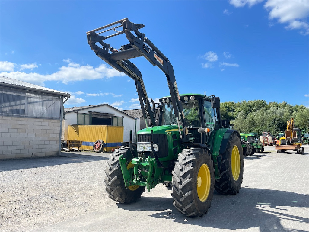 John Deere 6330 Premium (2007) - Tracteur agricole: photos 1 John Deere 6330 Premium (2007) - Tracteur agricole: photos 1