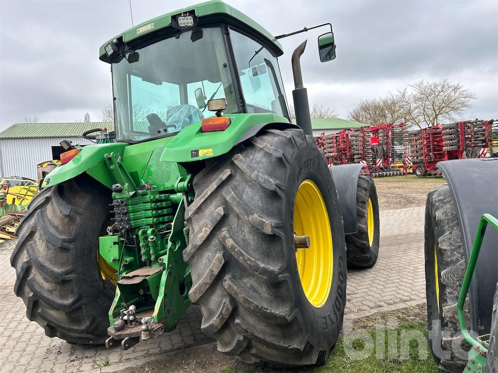 John Deere 8100 (1996) - Tracteur agricole: photos 3 John Deere 8100 (1996) - Tracteur agricole: photos 3