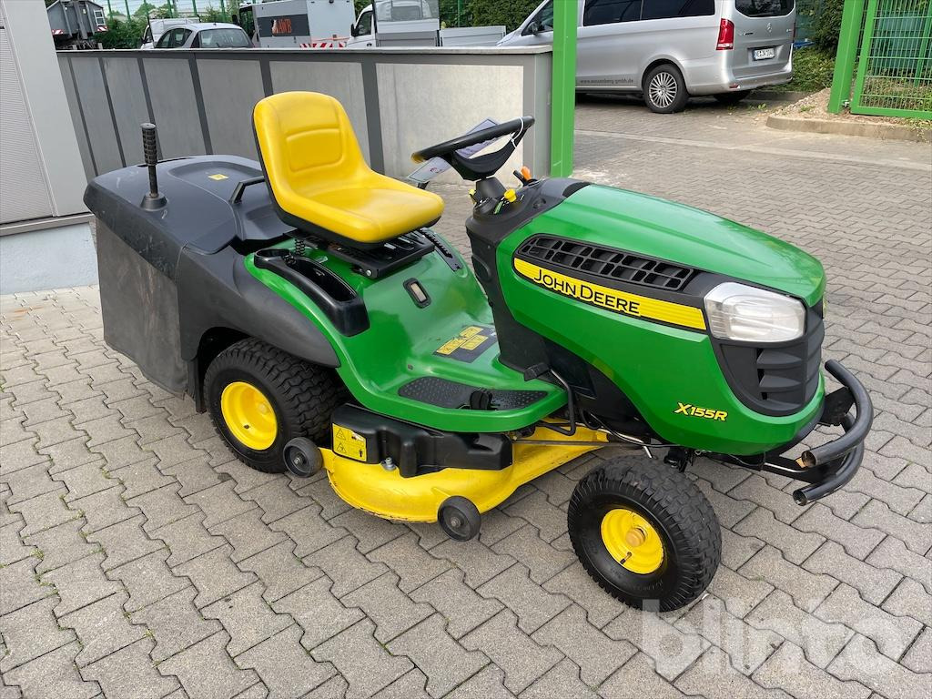 John Deere X155R - Motofaucheuse: photos 2 John Deere X155R - Motofaucheuse: photos 2