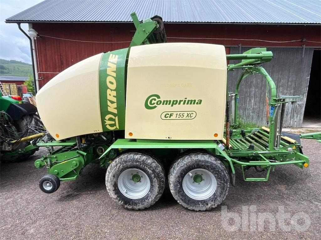 Krone Comprima CF155 XC - Presse à balles rondes: photos 2 Krone Comprima CF155 XC - Presse à balles rondes: photos 2