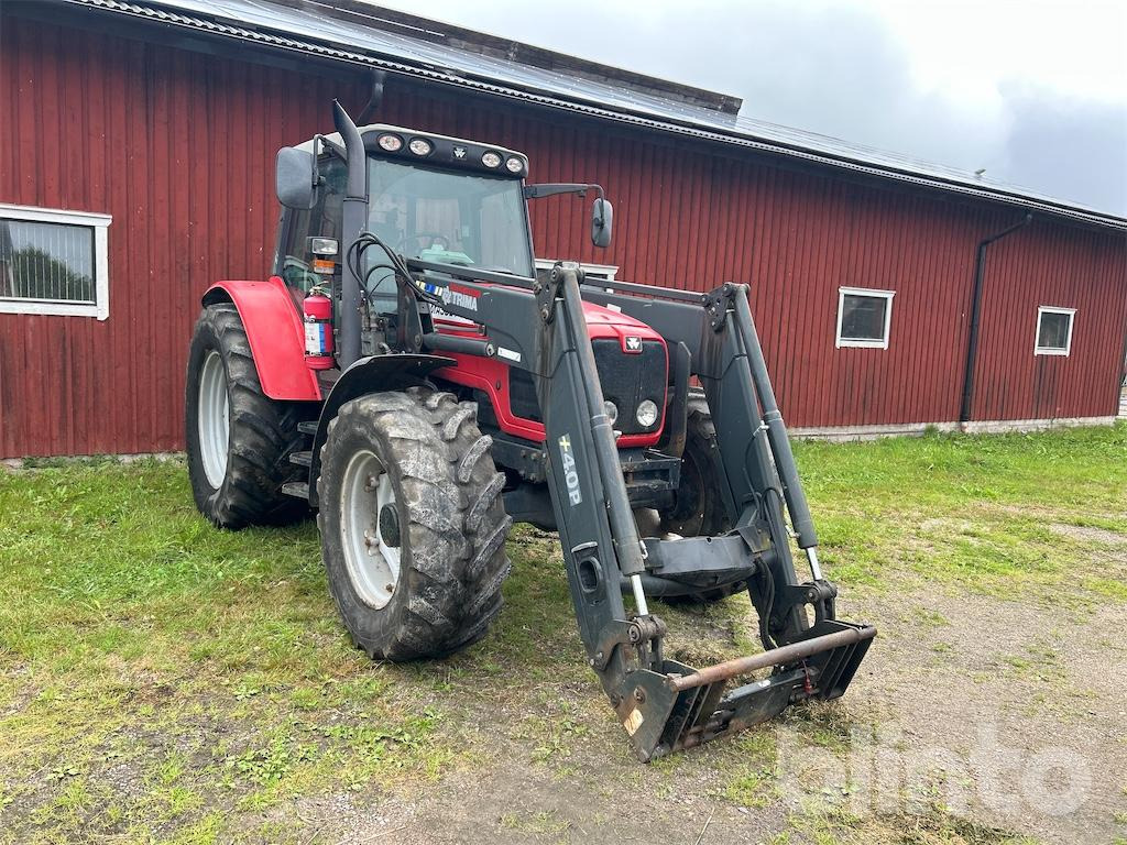 MASSEY FERGUSON 5465-4 - Tracteur agricole: photos 2 MASSEY FERGUSON 5465-4 - Tracteur agricole: photos 2