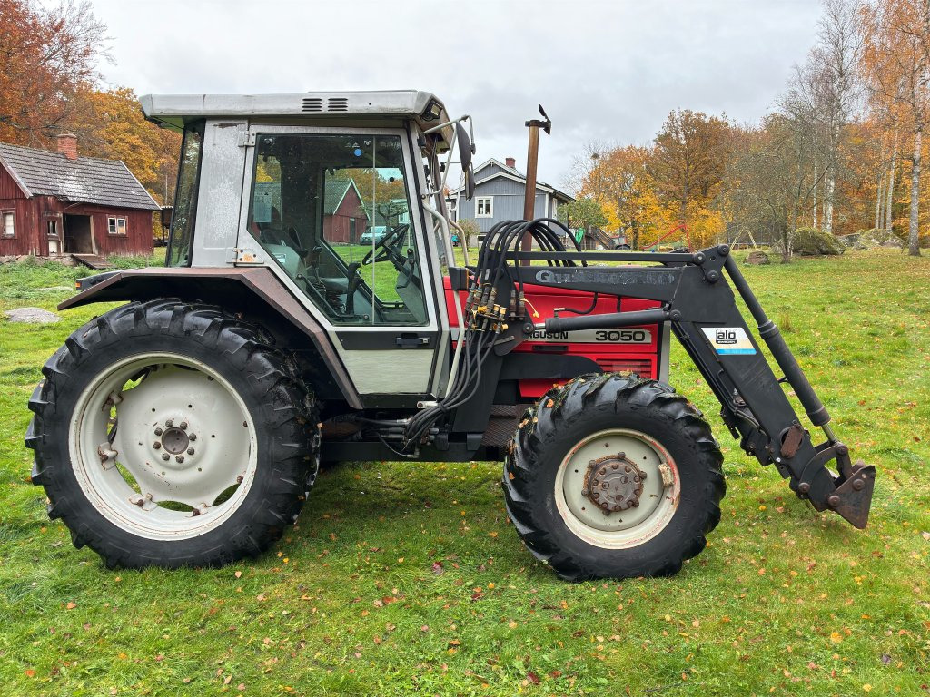 MF 3050 4WD - Tracteur agricole: photos 4 MF 3050 4WD - Tracteur agricole: photos 4