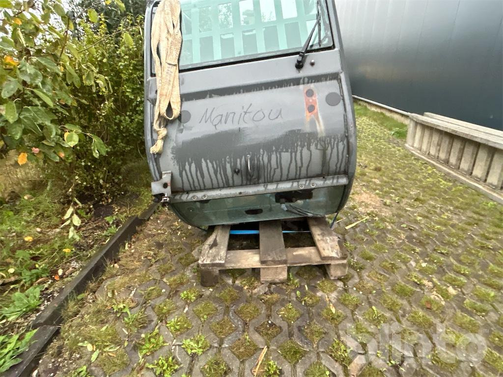 Manitou MT 932 - Cabine pour Engins de chantier: photos 4 Manitou MT 932 - Cabine pour Engins de chantier: photos 4