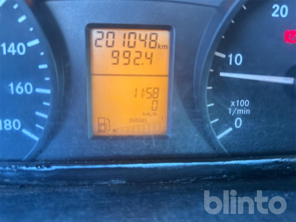 Mercedes Benz Sprinter 210 CDI (2010) - Fourgon utilitaire: photos 5 Mercedes Benz Sprinter 210 CDI (2010) - Fourgon utilitaire: photos 5