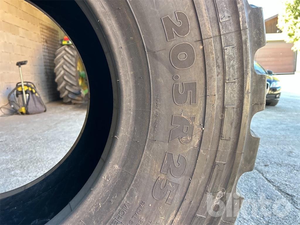 Michelin XHA2 - 20.5R25 - Roue complète pour Engins de chantier: photos 4 Michelin XHA2 - 20.5R25 - Roue complète pour Engins de chantier: photos 4