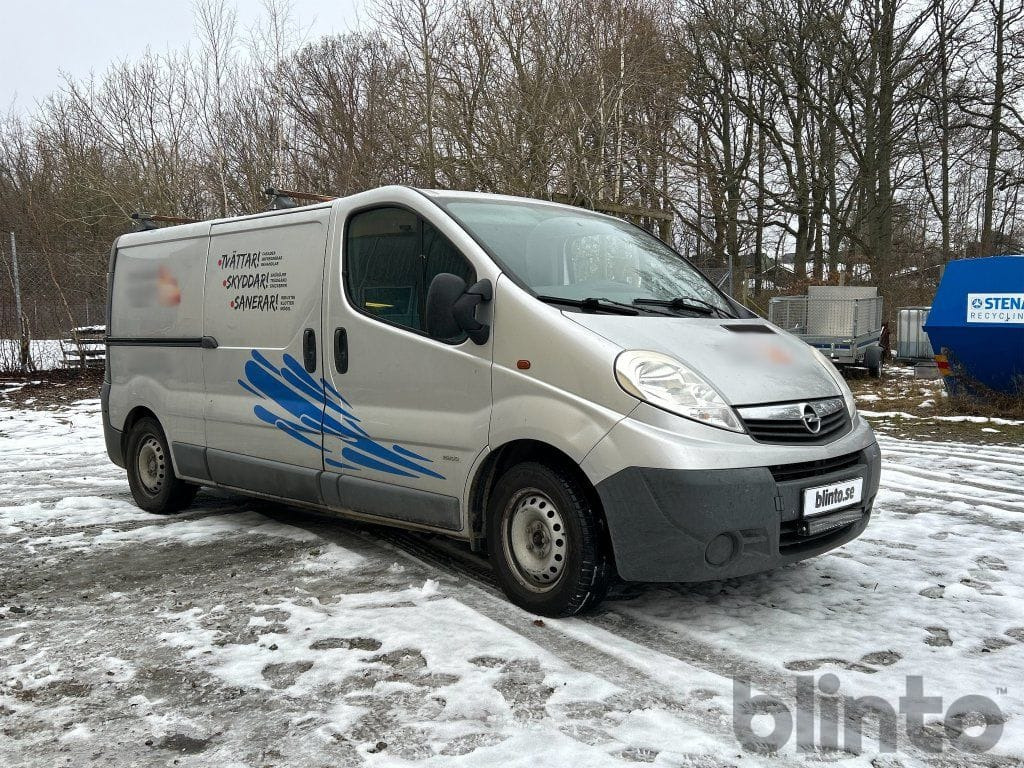 OPEL VIVARO F7 - Fourgon utilitaire: photos 4 OPEL VIVARO F7 - Fourgon utilitaire: photos 4