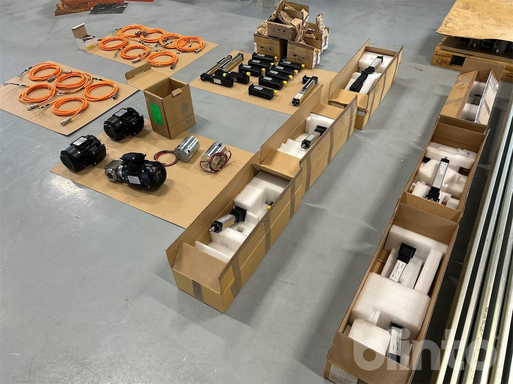 Parker med flera - Pièces de rechange pour Engins de chantier: photos 2 Parker med flera - Pièces de rechange pour Engins de chantier: photos 2