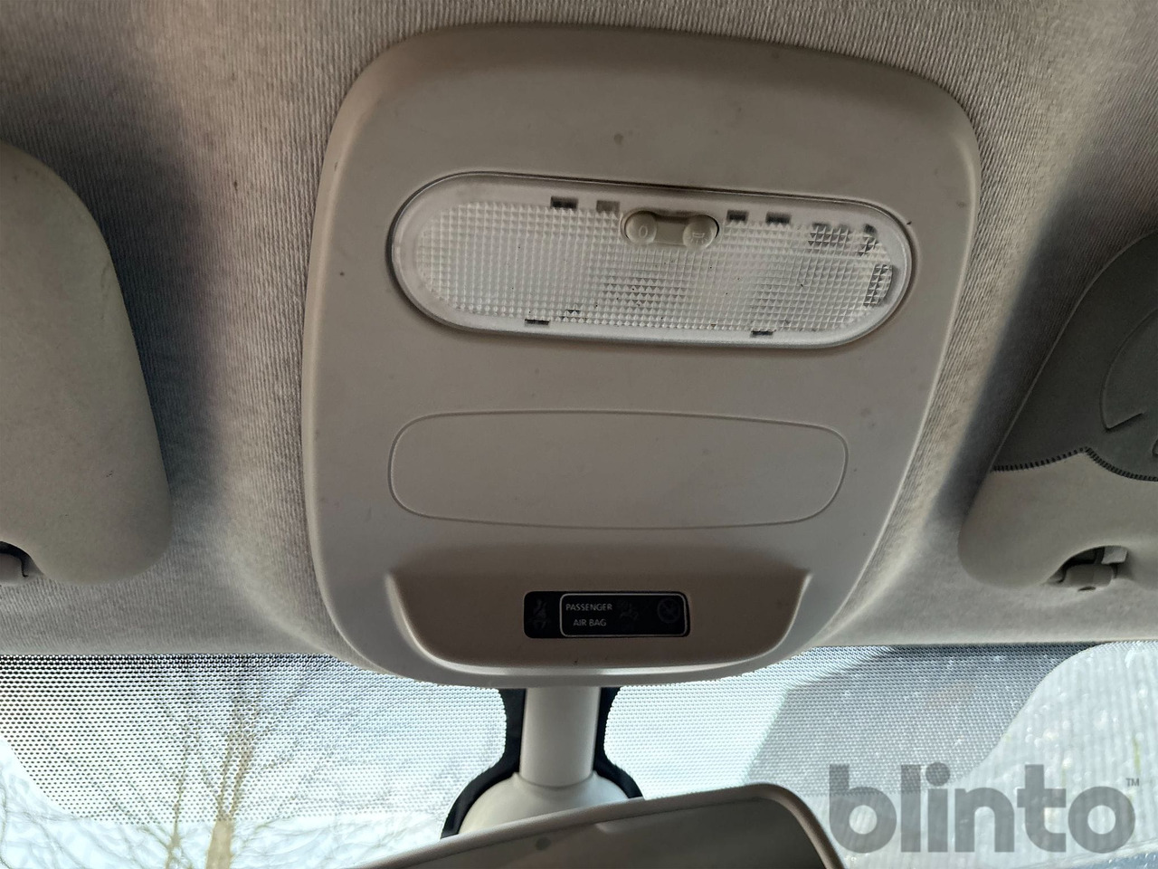 Fourgon utilitaire RENAULT TRAFIC 1.6 dCi: photos 47 Fourgon utilitaire RENAULT TRAFIC 1.6 dCi: photos 47