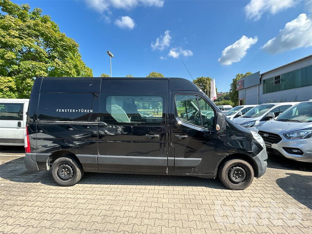 Renault Master (2014) - Utilitaire double cabine: photos 4 Renault Master (2014) - Utilitaire double cabine: photos 4